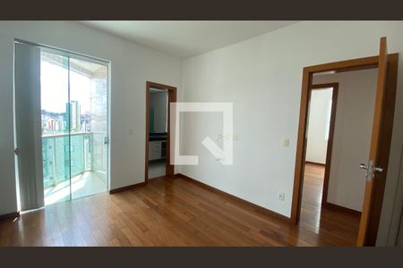 Quarto Suíte de apartamento para alugar com 3 quartos, 110m² em Buritis, Belo Horizonte