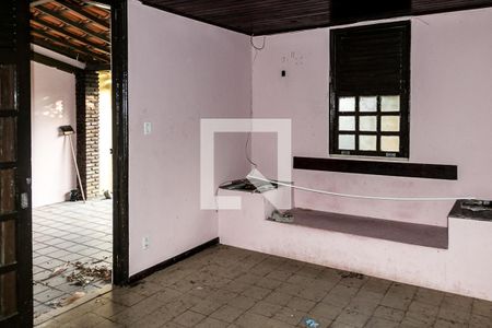 Sala de casa para alugar com 4 quartos, 120m² em Mussurunga I, Salvador