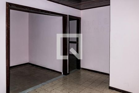 Sala de casa para alugar com 4 quartos, 120m² em Mussurunga I, Salvador