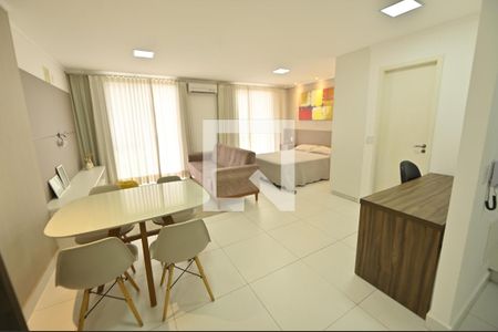 Sala de apartamento para alugar com 1 quarto, 52m² em Setor Bueno, Goiânia