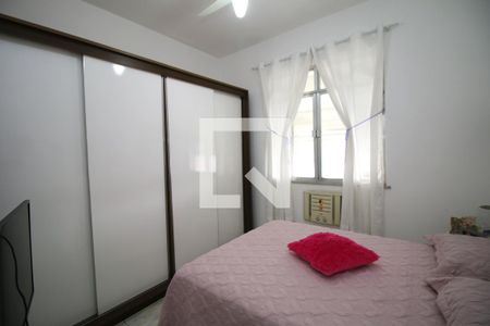 Quarto 1 de apartamento para alugar com 2 quartos, 180m² em Ramos, Rio de Janeiro