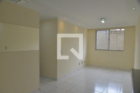 Sala de apartamento para alugar com 3 quartos, 68m² em Parque São Vicente, Santo André