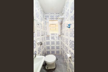 Casa à venda com 159m², 3 quartos e 2 vagas Casa à venda com 159m², 3 quartos e 2 vagasBanheiro 3