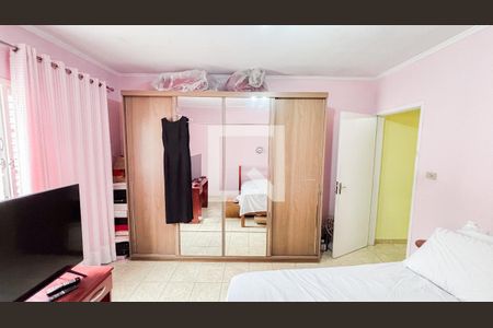 Casa à venda com 159m², 3 quartos e 2 vagas Casa à venda com 159m², 3 quartos e 2 vagasQuarto 3