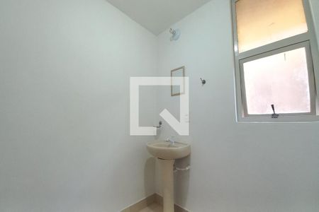 Banheiro de apartamento à venda com 1 quarto, 42m² em Conceicao, Campinas