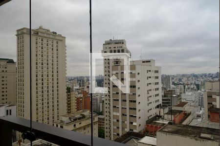 Vista da varanda de apartamento para alugar com 1 quarto, 50m² em Cerqueira César, São Paulo