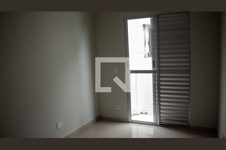 Quarto 2 de apartamento para alugar com 2 quartos, 40m² em Centro Alto, Ribeirão Pires