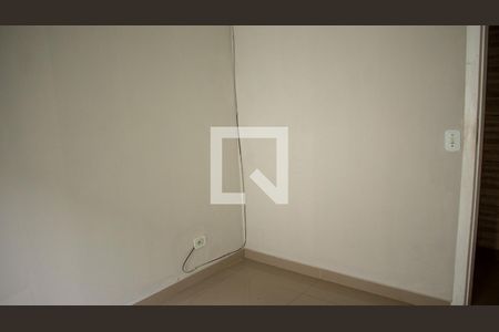 Quarto 1 de apartamento para alugar com 2 quartos, 40m² em Centro Alto, Ribeirão Pires