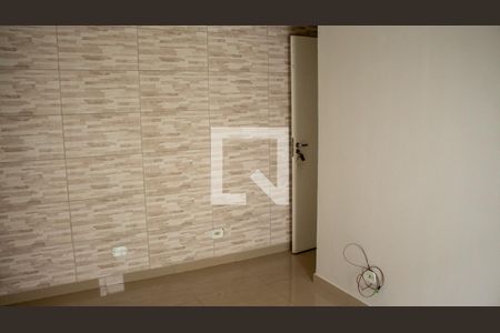 Quarto 2 de apartamento para alugar com 2 quartos, 40m² em Centro Alto, Ribeirão Pires