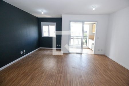 Sala de apartamento à venda com 2 quartos, 64m² em Vila Suzana, São Paulo