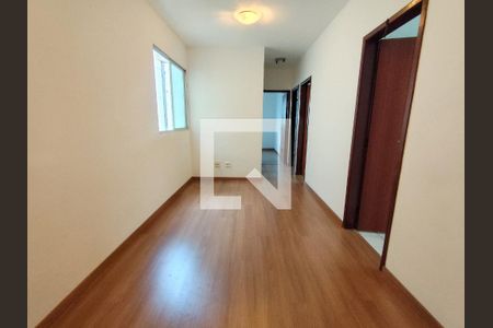 Sala de apartamento para alugar com 3 quartos, 75m² em Buritis, Belo Horizonte