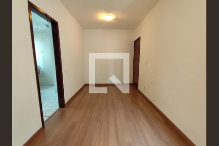 Sala de apartamento para alugar com 3 quartos, 75m² em Buritis, Belo Horizonte