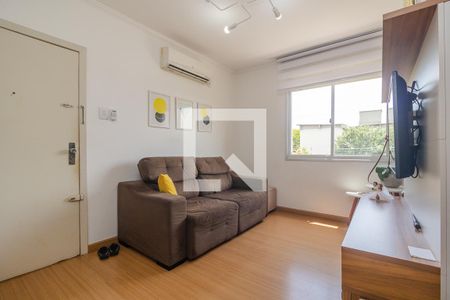 Sala de apartamento à venda com 2 quartos, 50m² em Santo Antônio, Porto Alegre