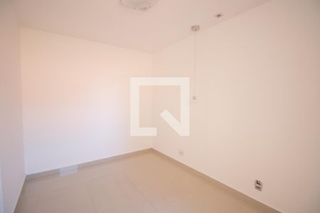 Quarto 2 de apartamento para alugar com 2 quartos, 70m² em Centro, São Gonçalo