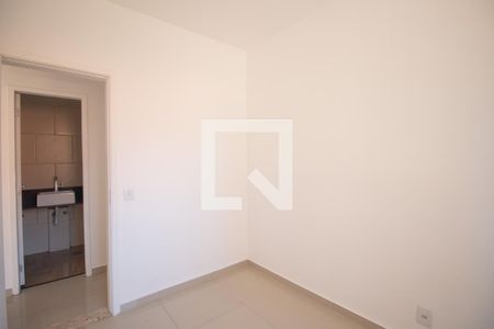 Quarto 1 de apartamento para alugar com 2 quartos, 70m² em Centro, São Gonçalo