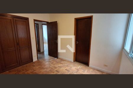 Corredor de apartamento para alugar com 3 quartos, 119m² em Santo Antônio, São Caetano do Sul