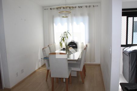 Detalhe Sala de apartamento para alugar com 3 quartos, 94m² em Jardim Isis, Cotia