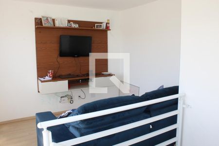 Sala de TV de apartamento para alugar com 3 quartos, 94m² em Jardim Isis, Cotia