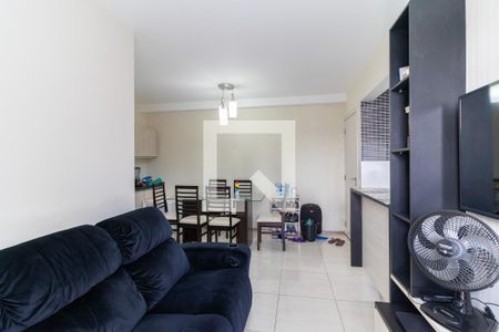 Sala de apartamento à venda com 2 quartos, 48m² em Vila Carmosina, São Paulo