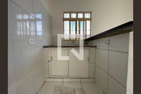 Cozinha de casa para alugar com 1 quarto, 30m² em Jardim Esmeralda, São Paulo