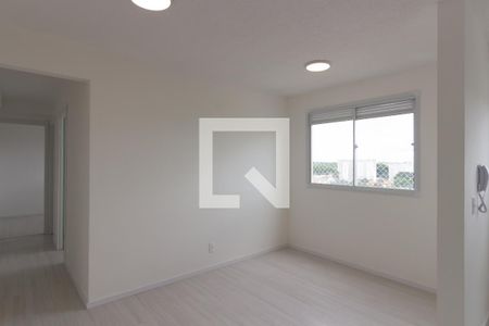 Sala de apartamento para alugar com 2 quartos, 40m² em Jardim Helian, São Paulo