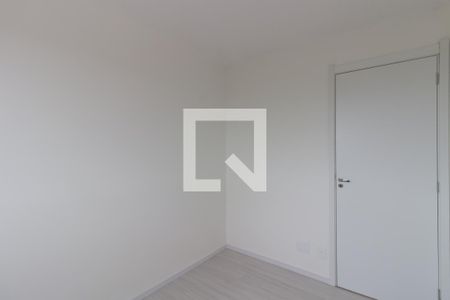 Quarto 1 de apartamento para alugar com 2 quartos, 40m² em Jardim Helian, São Paulo