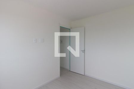 Quarto 2 de apartamento para alugar com 2 quartos, 40m² em Jardim Helian, São Paulo