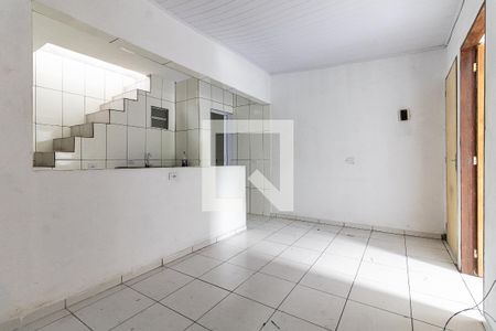 Sala de casa para alugar com 1 quarto, 35m² em Vila Caraguata, São Paulo