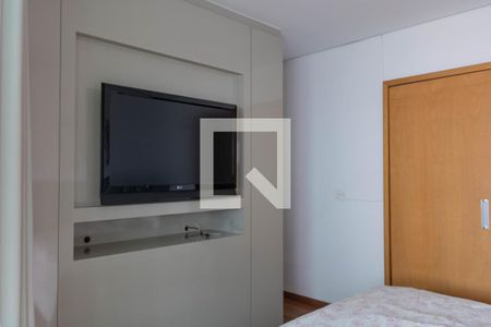 Suíte de apartamento para alugar com 3 quartos, 190m² em Buritis, Belo Horizonte