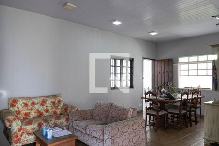 Sala de casa para alugar com 3 quartos, 365m² em Carlos Prates, Belo Horizonte