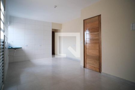 Sala/Cozinha de apartamento para alugar com 2 quartos, 50m² em Cidade Líder, São Paulo