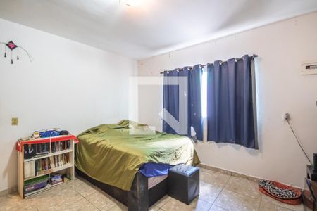 Casa à venda com 350m², 4 quartos e 5 vagas Casa à venda com 350m², 4 quartos e 5 vagasQuarto 3