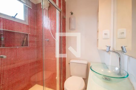 Banheiro da Suíte de apartamento para alugar com 3 quartos, 74m² em Jaguaribe, Osasco