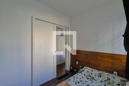 Quarto 1 de apartamento para alugar com 2 quartos, 50m² em Horto Florestal, Belo Horizonte