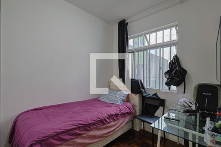 Quarto 2 de apartamento para alugar com 2 quartos, 50m² em Horto Florestal, Belo Horizonte