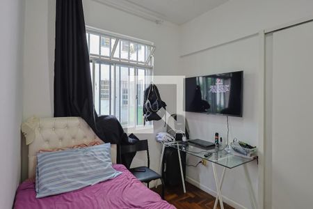 Quarto 2 de apartamento para alugar com 2 quartos, 50m² em Horto Florestal, Belo Horizonte