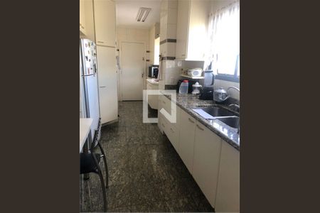 Apartamento à venda com 3 quartos, 122m² em Vila Regente Feijó, São Paulo