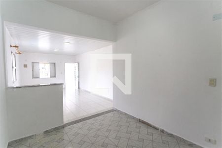 Casa à venda com 5 quartos, 220m² em Taboão, Diadema