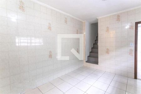 Casa à venda com 5 quartos, 220m² em Taboão, Diadema