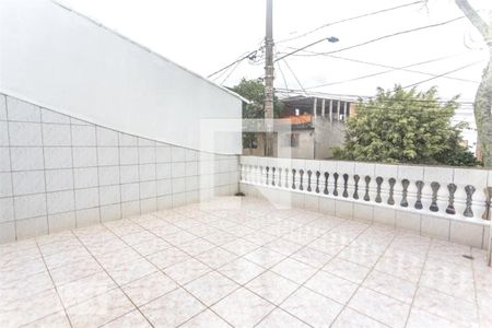 Casa à venda com 5 quartos, 220m² em Taboão, Diadema