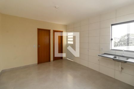 Sala de apartamento para alugar com 2 quartos, 48m² em Cidade Líder, São Paulo