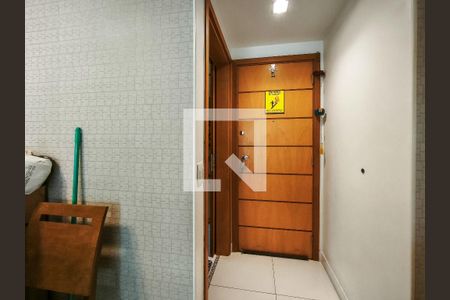 Entrada de apartamento à venda com 3 quartos, 87m² em Tijuca, Rio de Janeiro