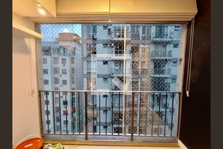 Sala vista  de apartamento para alugar com 2 quartos, 62m² em Botafogo, Rio de Janeiro