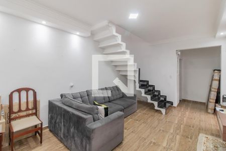 Sala de casa para alugar com 2 quartos, 300m² em Jardim Ponte Rasa, São Paulo