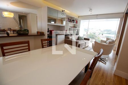 Sala de apartamento à venda com 3 quartos, 84m² em Vila Progredior, São Paulo