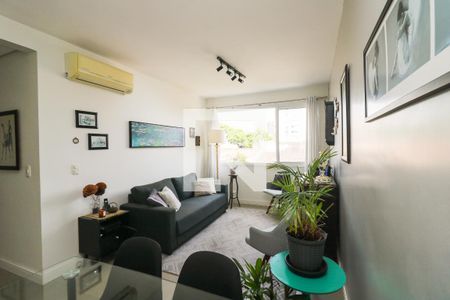 Sala de apartamento à venda com 2 quartos, 67m² em Jardim Botânico, Porto Alegre