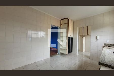 Cozinha de apartamento para alugar com 2 quartos, 71m² em Jardim Pedroso, Santo André