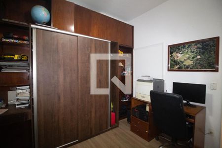 Quarto 1 de apartamento à venda com 3 quartos, 102m² em Copacabana, Rio de Janeiro