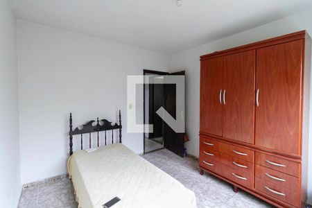 Quarto 1 de casa para alugar com 3 quartos, 350m² em Parque Copacabana, Belo Horizonte