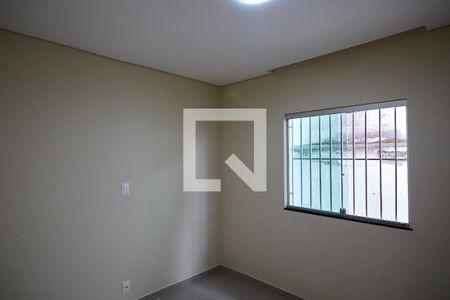 Quarto 1 de casa para alugar com 2 quartos, 80m² em Paraíso, Belo Horizonte